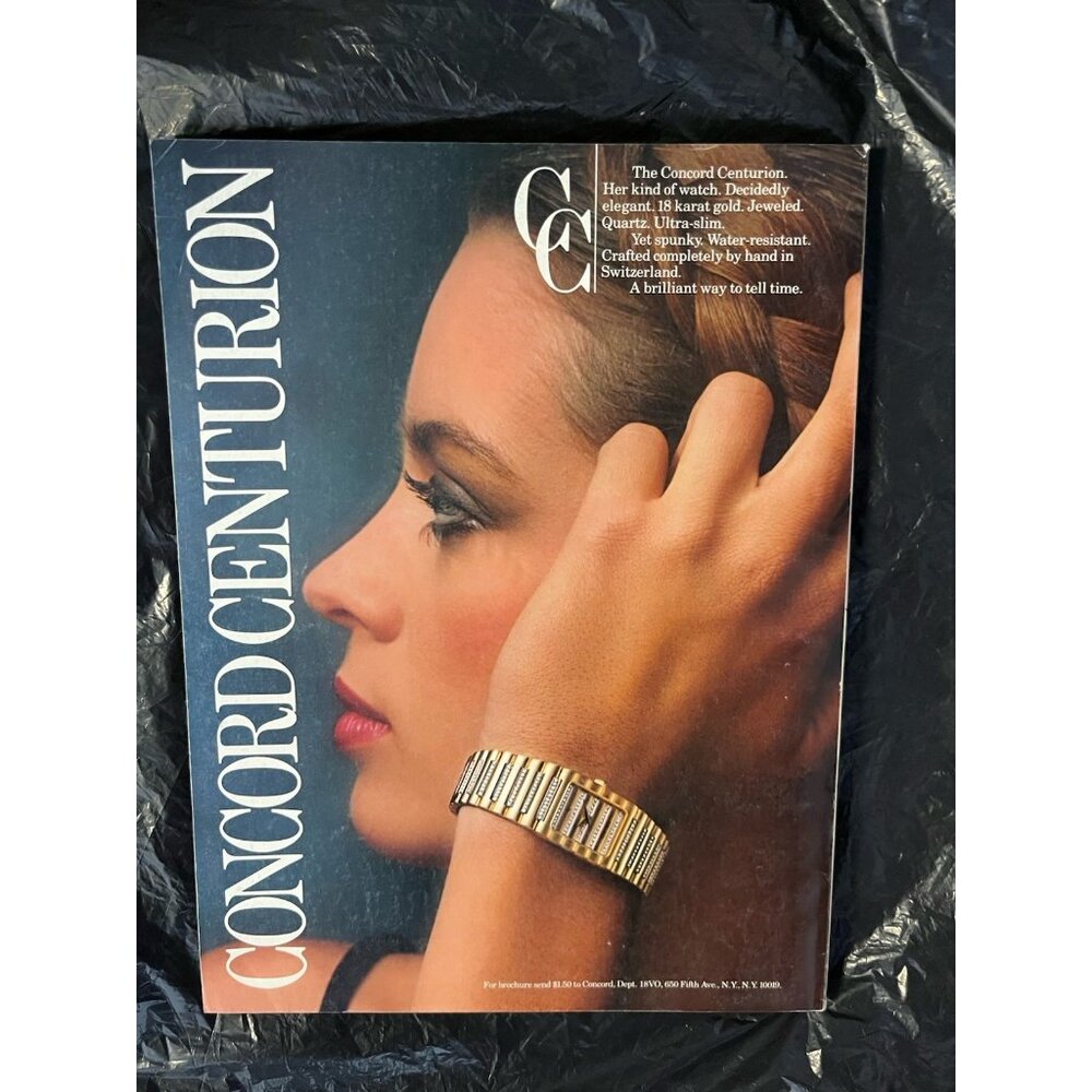 1982 Vintage Original Vogue Magazine August 1982 Brooke Shields Cover Model - Picture 3 of 3